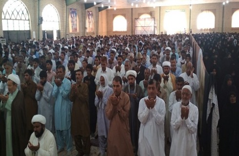 اقامه نماز عید فطر در شهرستان دلگان  