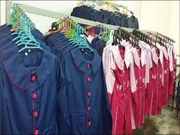 لباس فرم ممنوع است/ پوشش بلوچی دانش آموزان پسر در مدارس شهرستان دلگان