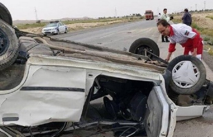 پنج مصدوم بر اثر واژگونی خودرو پراید در محور جلگه به ایرانشهر