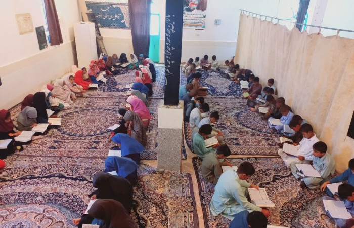 محفل انس با قرآن کریم کودکان در آذرآباد دلگان