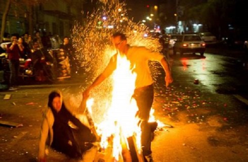 20 شهروند زاهدانی در حوادث چهارشنبه آخرِ سالِ گذشته مصدوم شدند/سوختگی دست، پرتکرارترین هدیه ترقه بازی