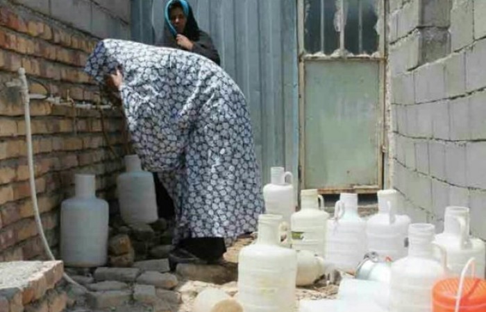 قطعی آب چاهشور دلگان "در آخرین روزهای زمستان"/ پیاده روی ۵کیلومتری برای تامین مایه حیات