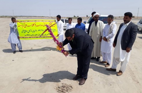 کلنگ زنی ساخت ۲ واحد آموزشی با اعتباری بالغ بر ۲۷ میلیارد ریال در دلگان