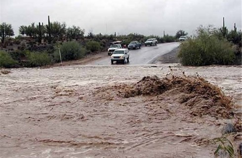 مسدود شدن محور چگردک به چاه اسحق/قطع ارتباطی 25 روستای غرب بخش جلگه چاه هاشم دلگان